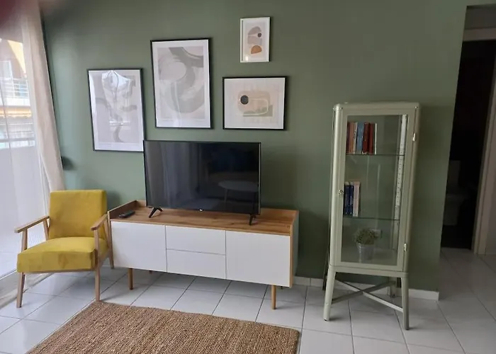 Centrally Located Apartment 2